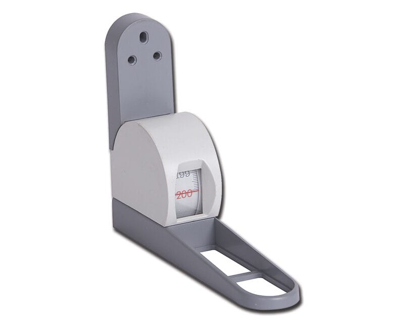 Seinäkiinnitteinen pituusmitta