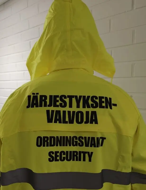 Järjestyksenvalvojan sadetakki